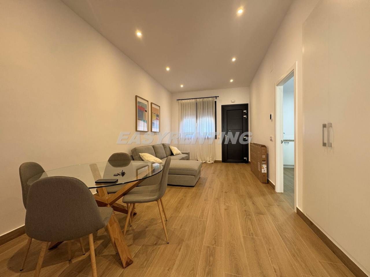 Living room of Flat to rent in La Línea de la Concepción  with Air Conditioner, Heating and Furnished