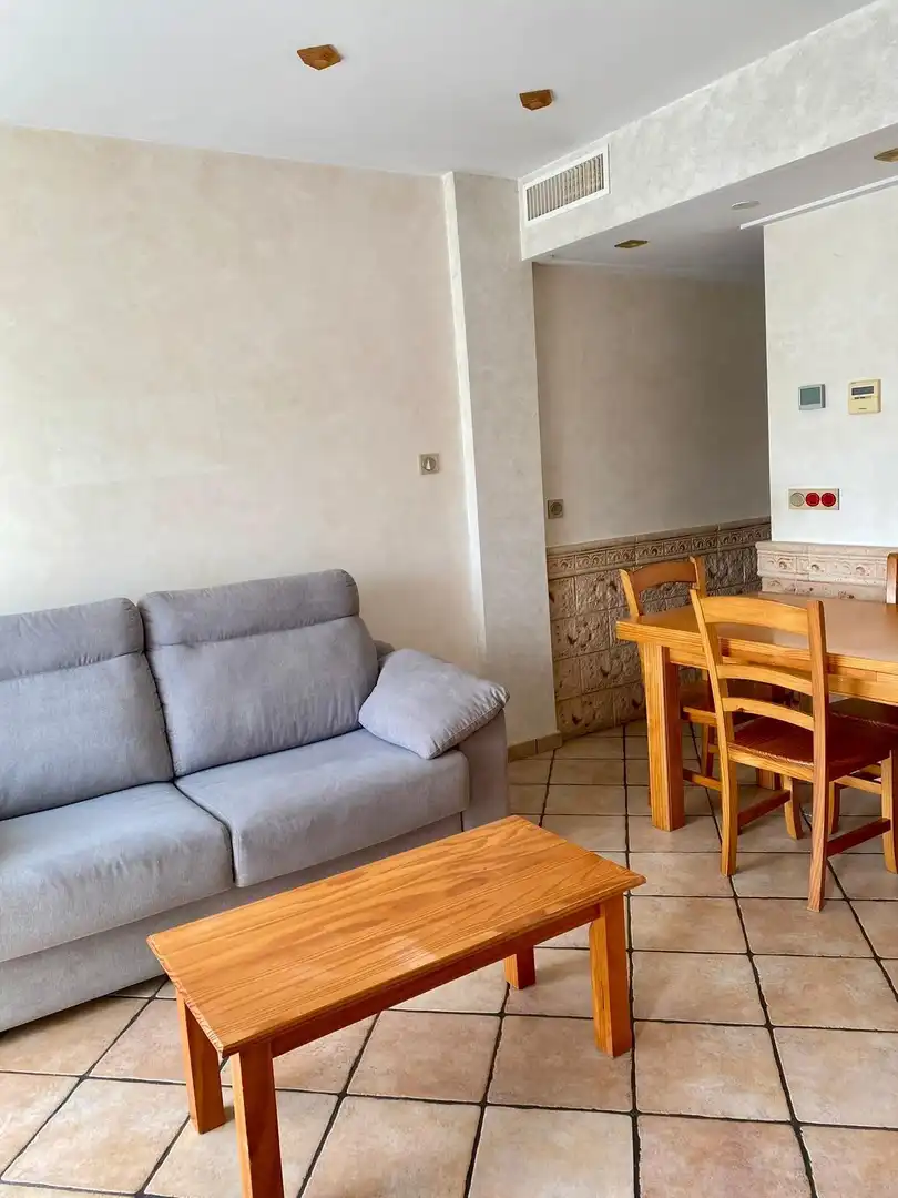 Sala de estar de Apartamento en venta en Águilas con Aire acondicionado, Calefacción y Amueblado