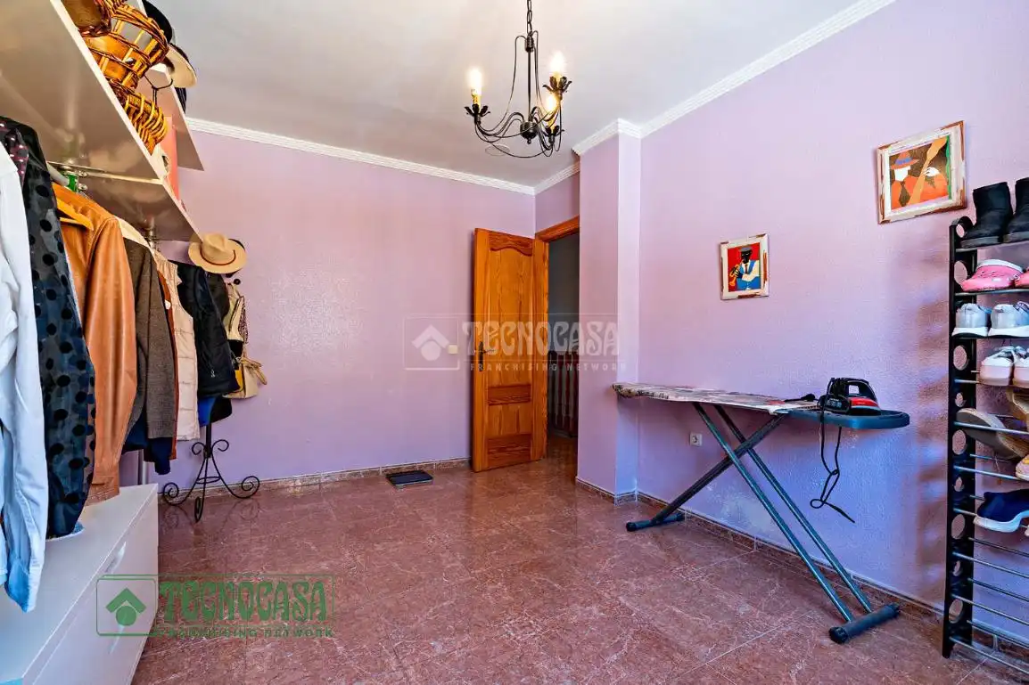Dormitori de Casa adosada en venda en El Ejido amb Aire condicionat, Calefacció i Terrassa