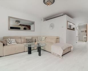 Living room of Single-family semi-detached for sale in Girona Capital  with Air Conditioner and Terrace