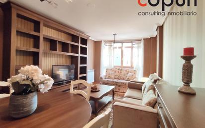 Living room of Flat for sale in Oviedo   with Terrace