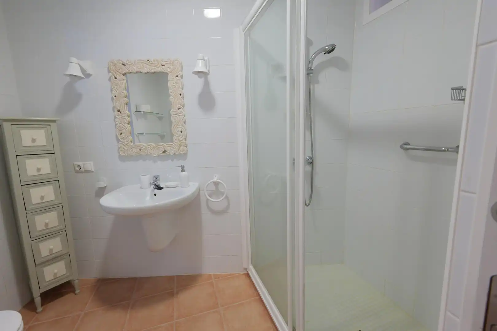 Baño de Piso en venta en Astorga con Calefacción, Terraza y Balcón