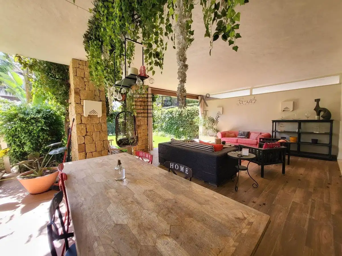 Flat with pool for sale in Golf Gardens, imagen 3