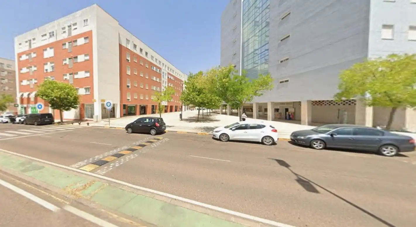 Vista exterior de Pis en venda en Badajoz