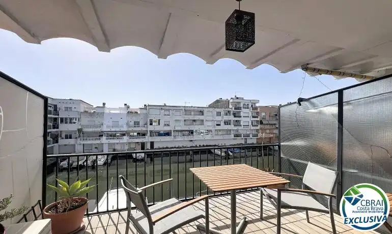 Apartamento en venta en Carrer Alberes