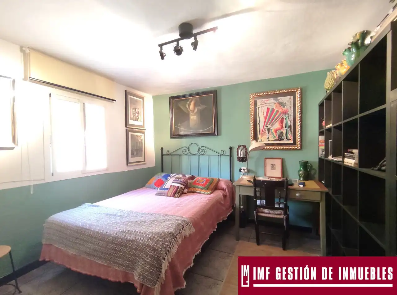 Habitación de Finca rústica en venta en Canillas de Aceituno con Jardín privado, Terraza y Amueblado