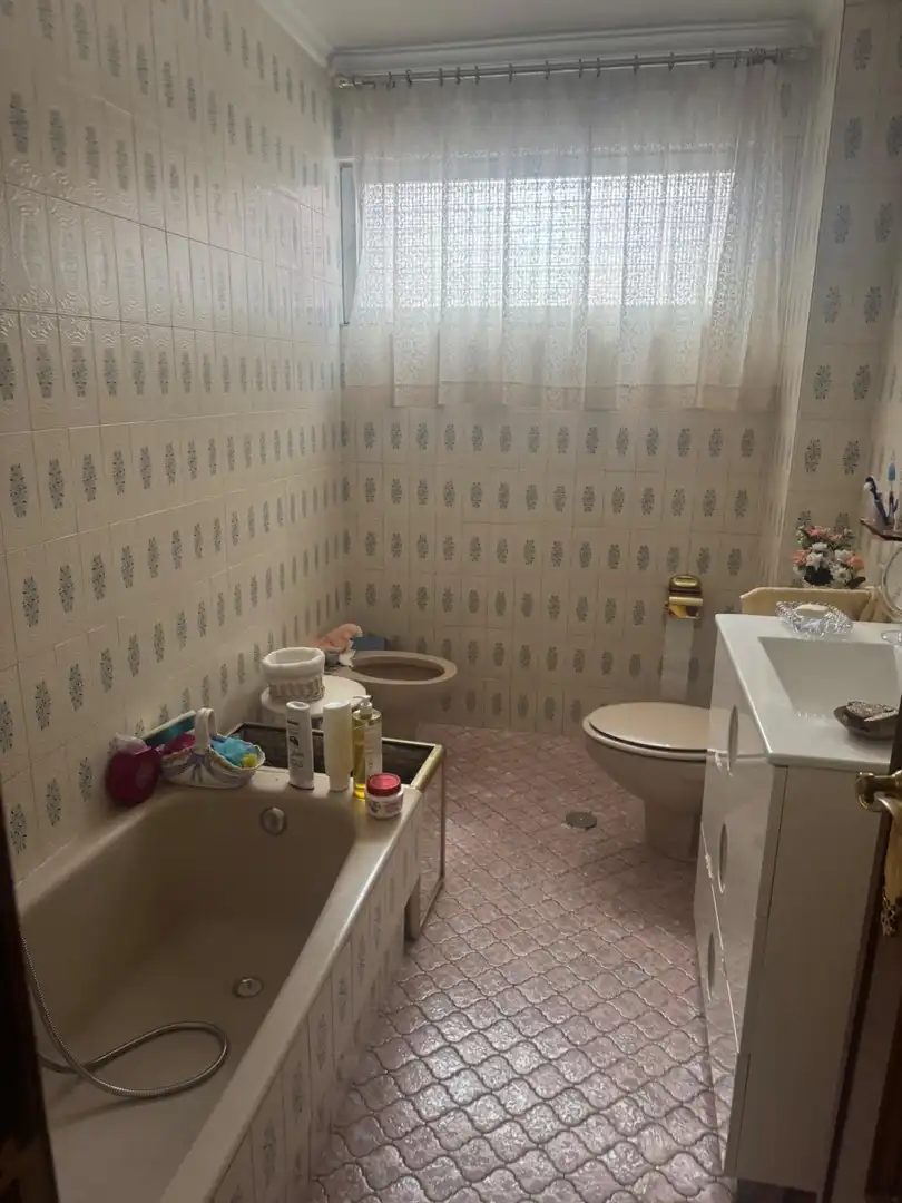 Badezimmer von Wohnung zum Verkauf in Valladolid mit Terrasse