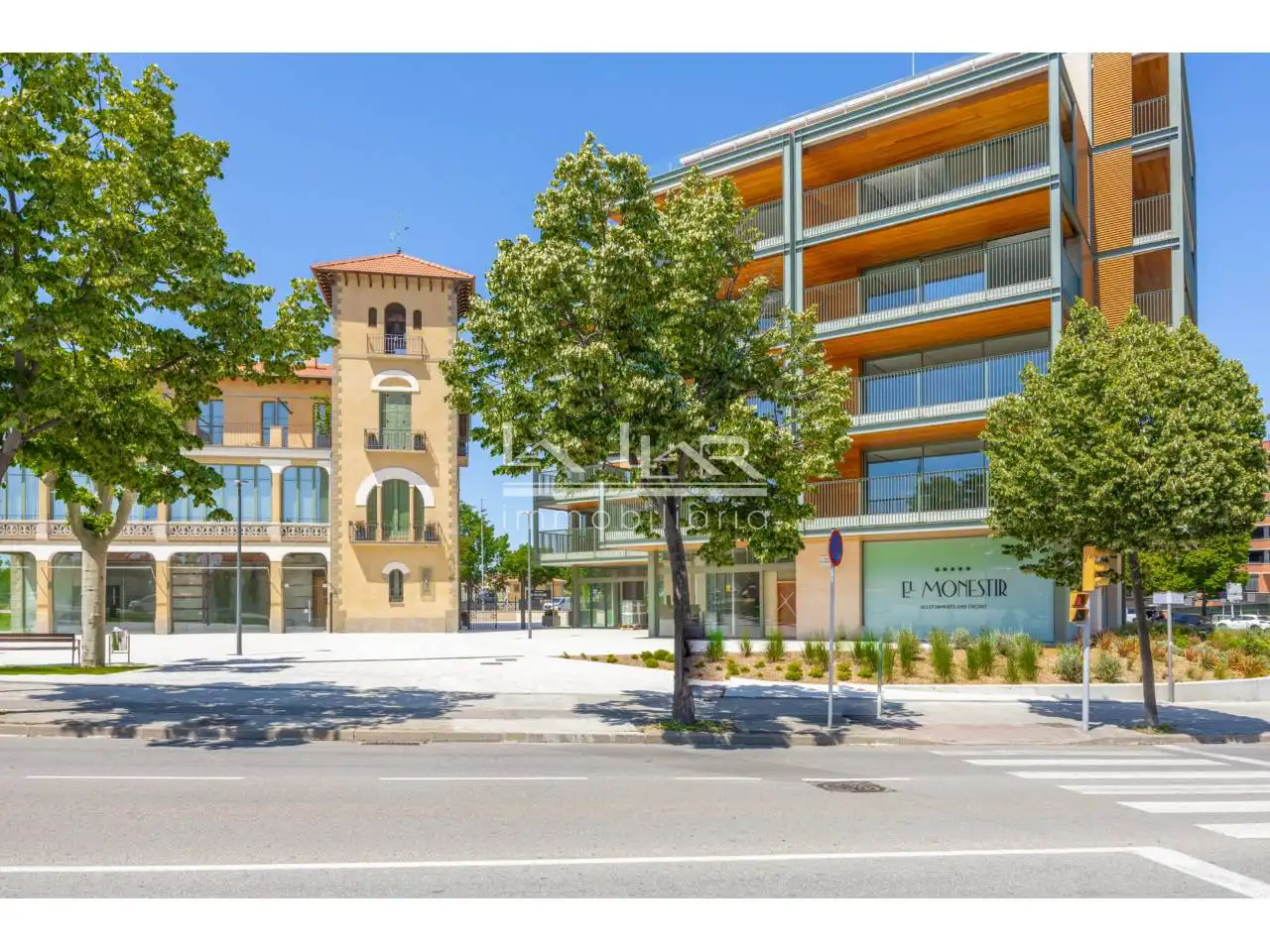 Vista exterior de Pis de lloguer en Vic amb Aire condicionat, Calefacció i Terrassa