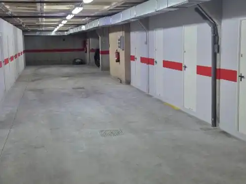 Parkplatz von Lagerraum zur Miete in San Sebastián de los Reyes