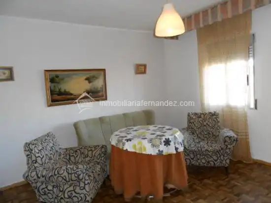 Living room of Flat for rent in Cáceres  with Heating, Terrace and Furnished