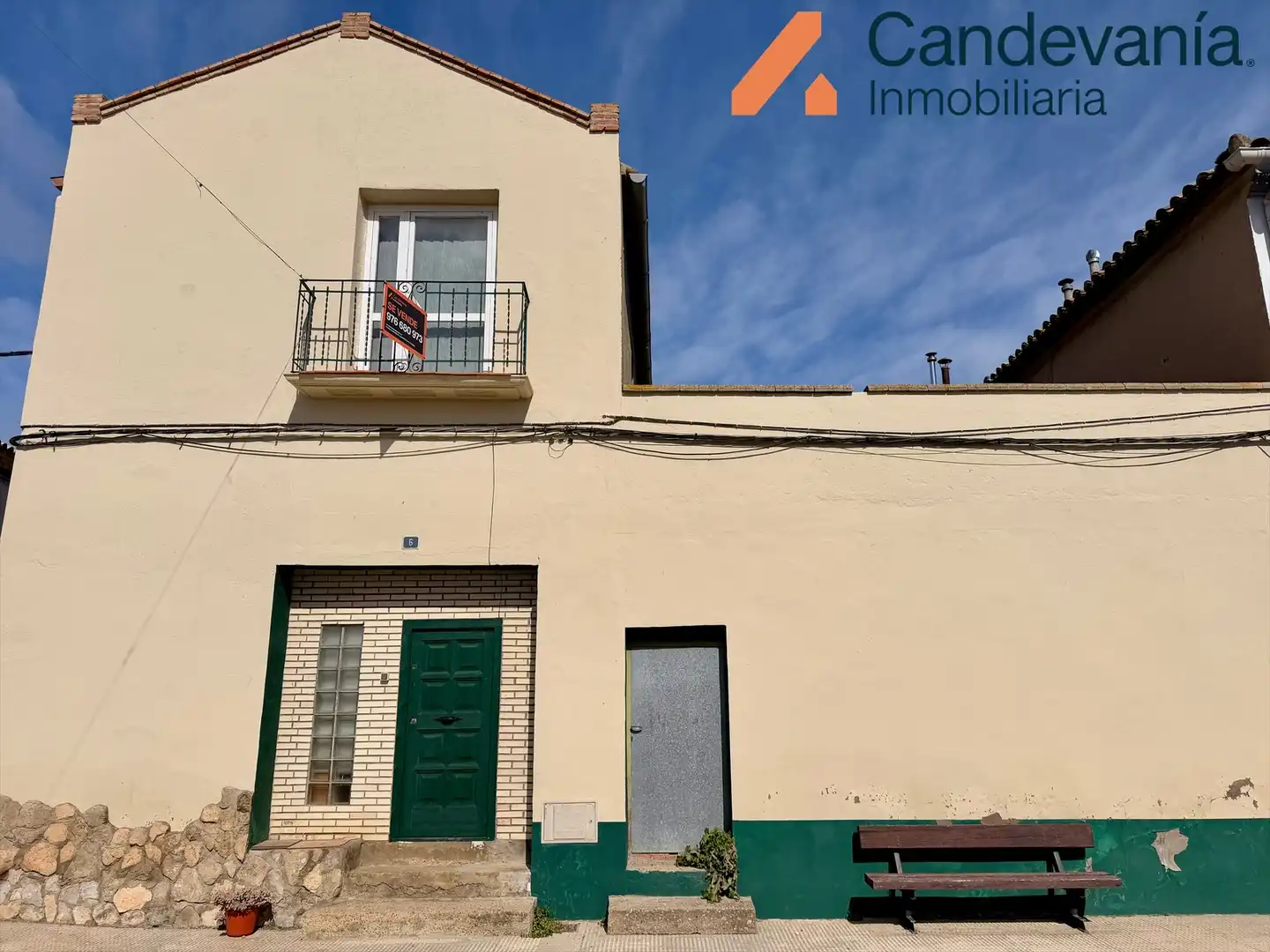 Vista exterior de Casa o chalet en venta en Gurrea de Gállego con Calefacción y Jardín privado