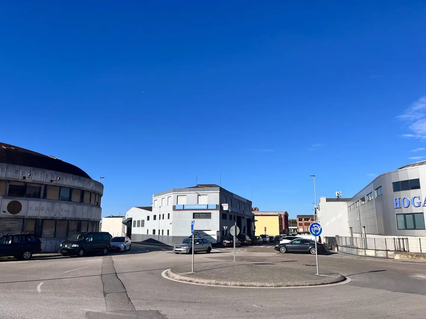 Locale commerciale in vendita a Calle JOSE GUTIERREZ SOLANA, imagen 3