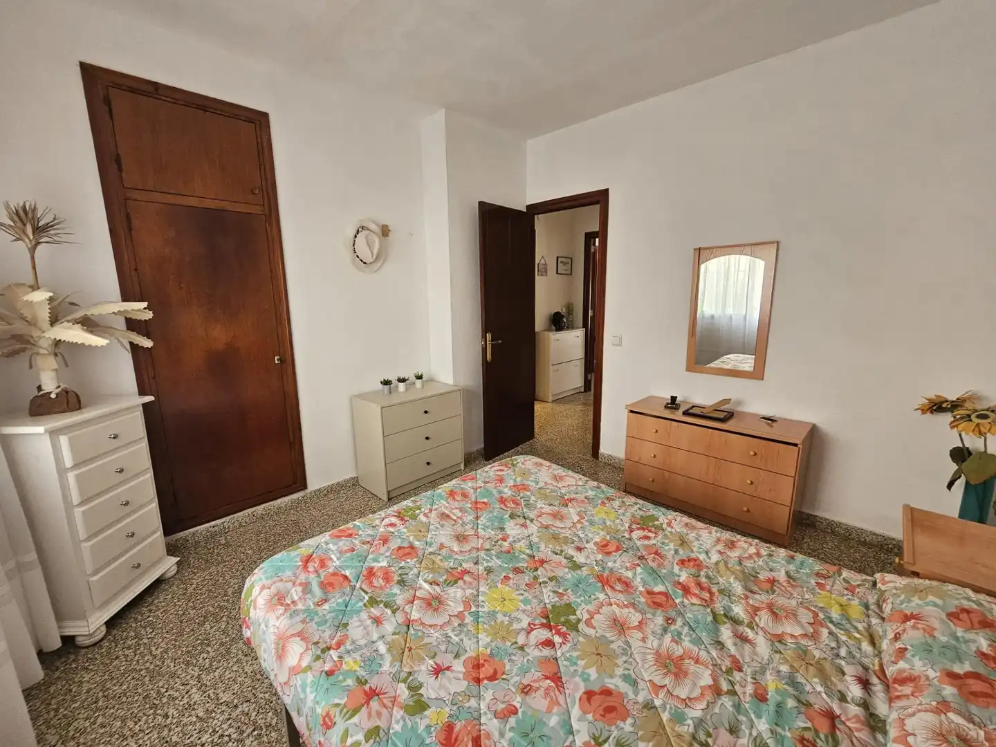 Dormitori de Casa adosada en venda en Sueca amb Aire condicionat, Terrassa i Moblat