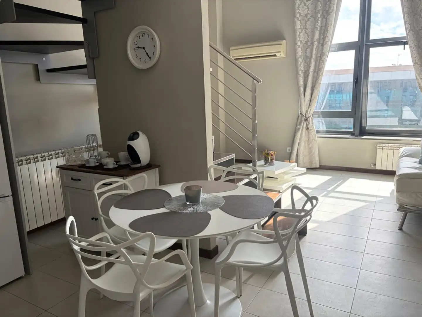 Apartamento de alquiler en Calle de Manuel Pombo Angulo, 8, Sanchinarro