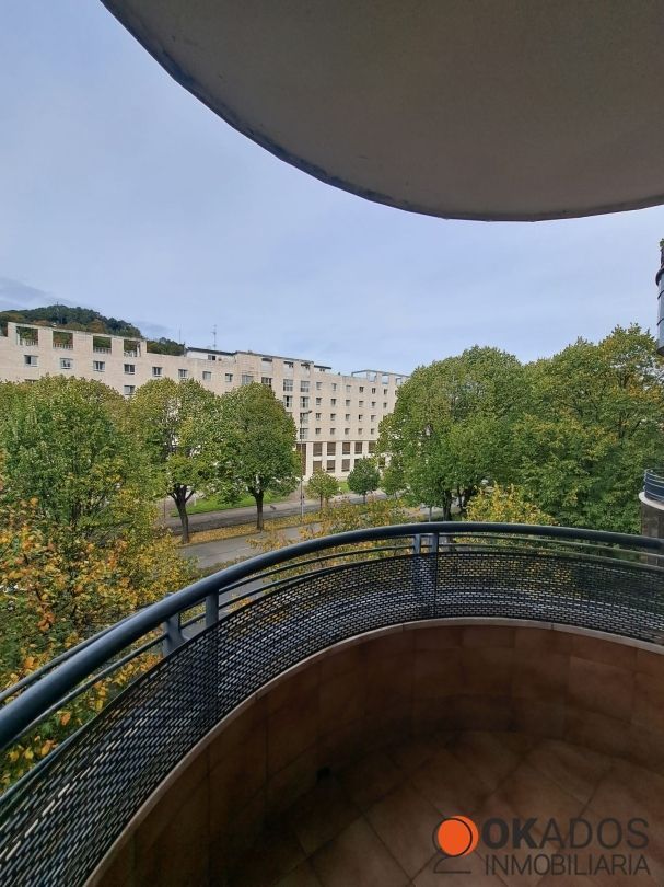 Vista exterior de Piso de alquiler en Donostia - San Sebastián  con Calefacción, Jardín privado y Terraza