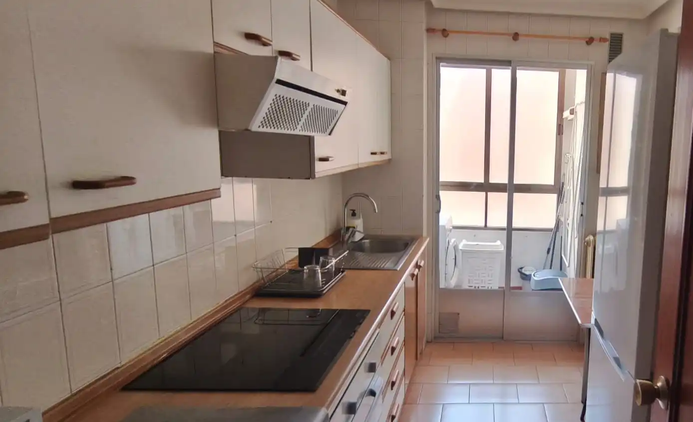 Cuina de Pis en venda en Puertollano amb Aire condicionat, Calefacció i Terrassa