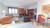 Living room of Flat for sale in Bilbao   with Heating, Terrace and Balcony