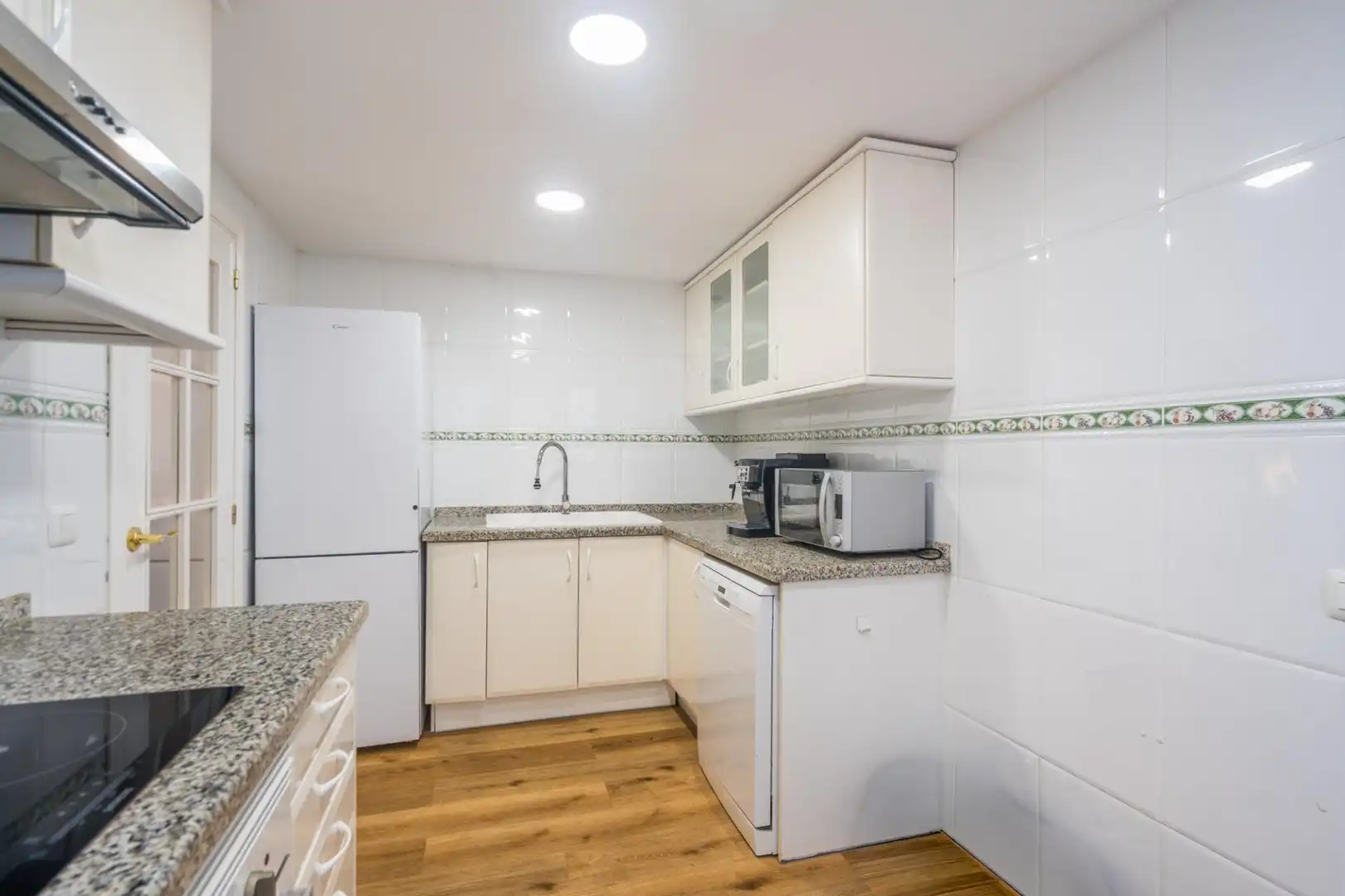 Flat with pool for sale in Calle MILA REIAL, imagen 24