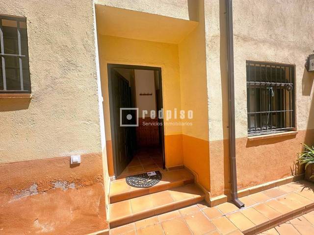 Piso en Alquiler en Corredorcillo S Bartolomé en Casco Histórico