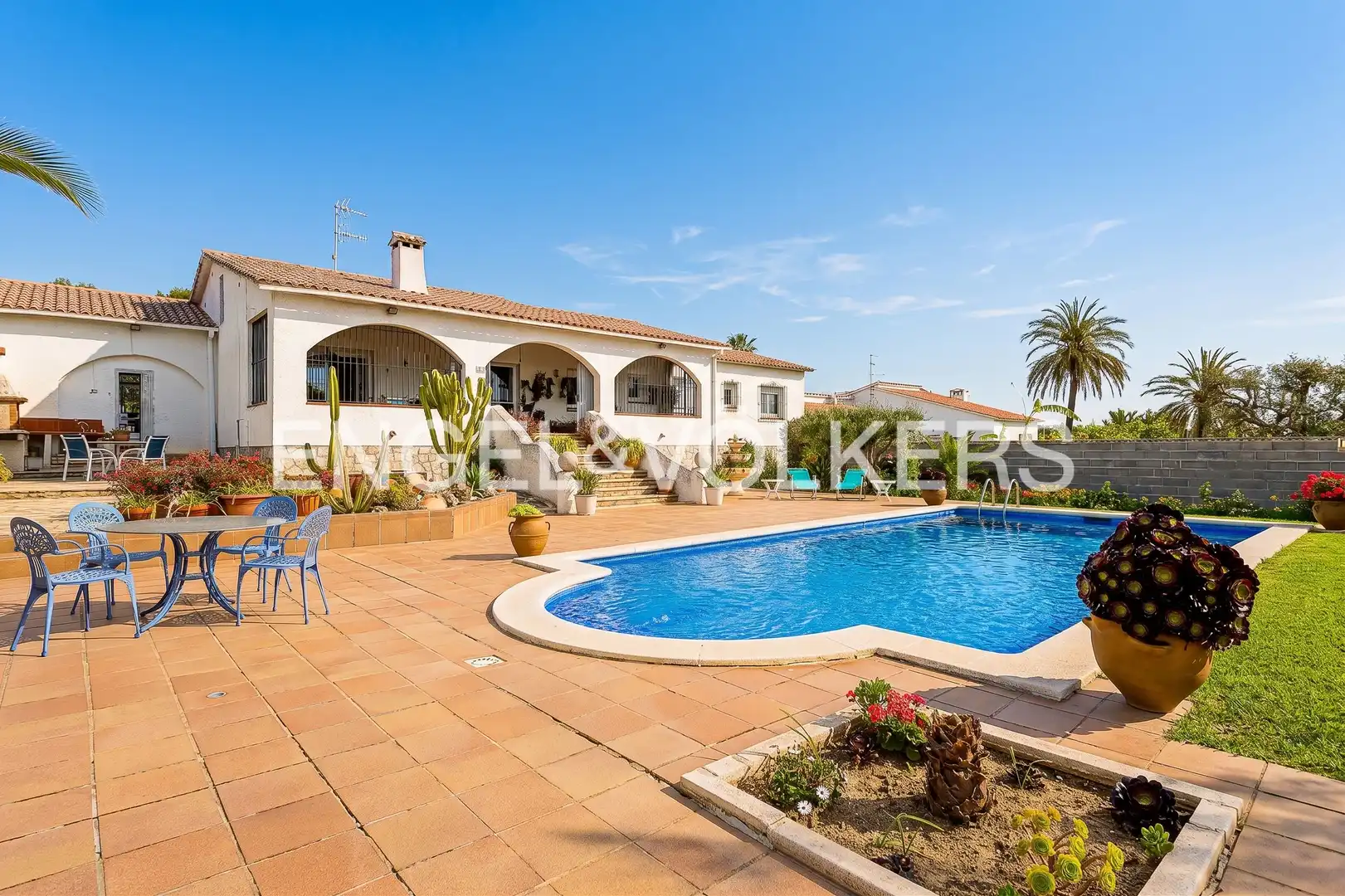 Exterior view of Houses for sale in Cubelles  with Air Conditioner, Heating and Private garden