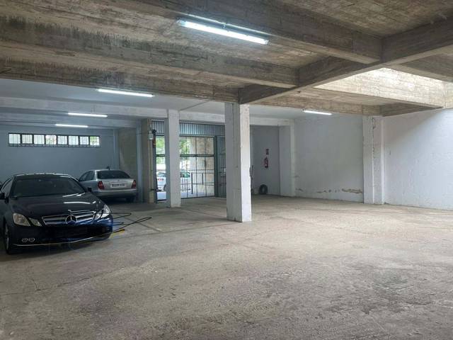 Local comercial en Venta en Uribeguela en Abetxuko
