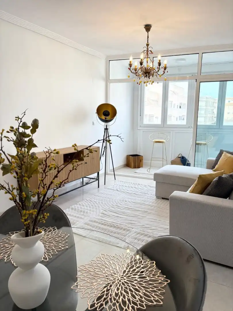 Apartament amb ascensor en venda a Centro