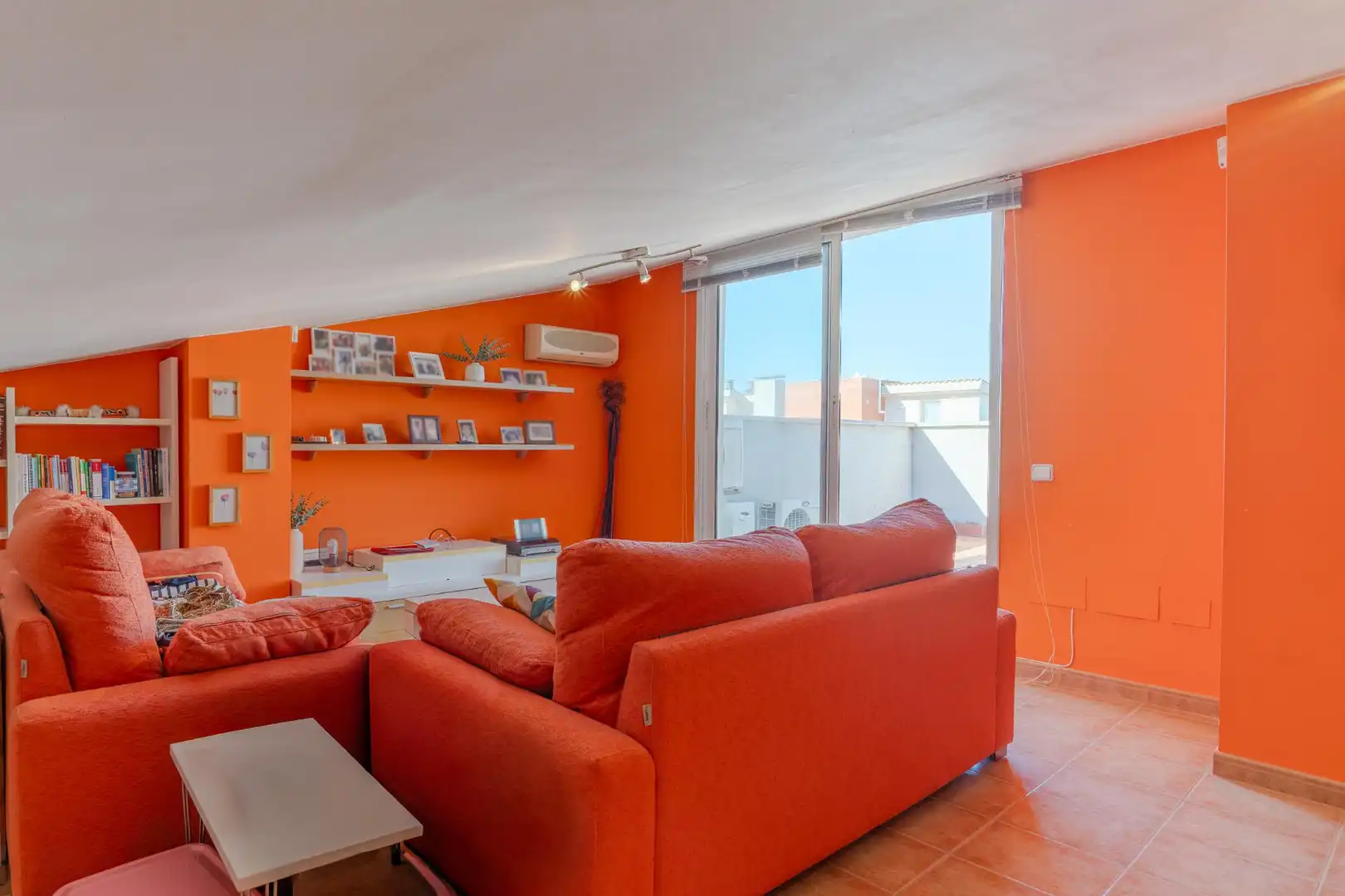 Living room of Detached homes for sale in Fornells de la Selva  with Air Conditioner, Heating and Private garden