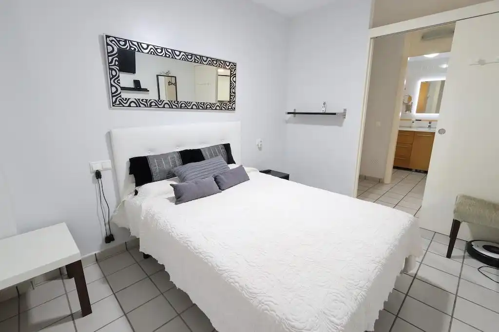 Apartamento con piscina en venta en D-1 LA MOSCA Y LA CAMPANA, imagen 7