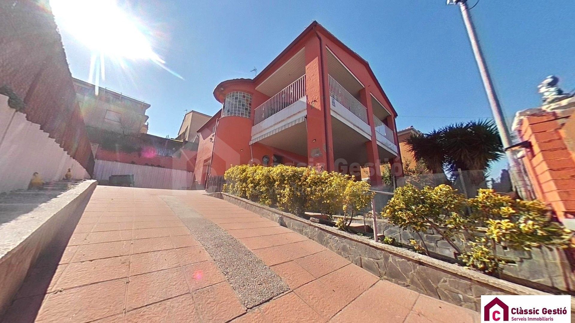 Vista exterior de Casa o chalet en venta en Terrassa con Aire acondicionado, Calefacción y Jardín privado