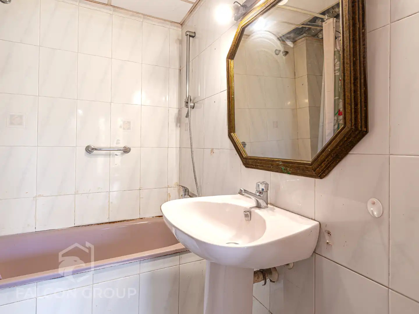 Bathroom of Flat for sale in Vilanova i la Geltrú  with Private garden and Balcony