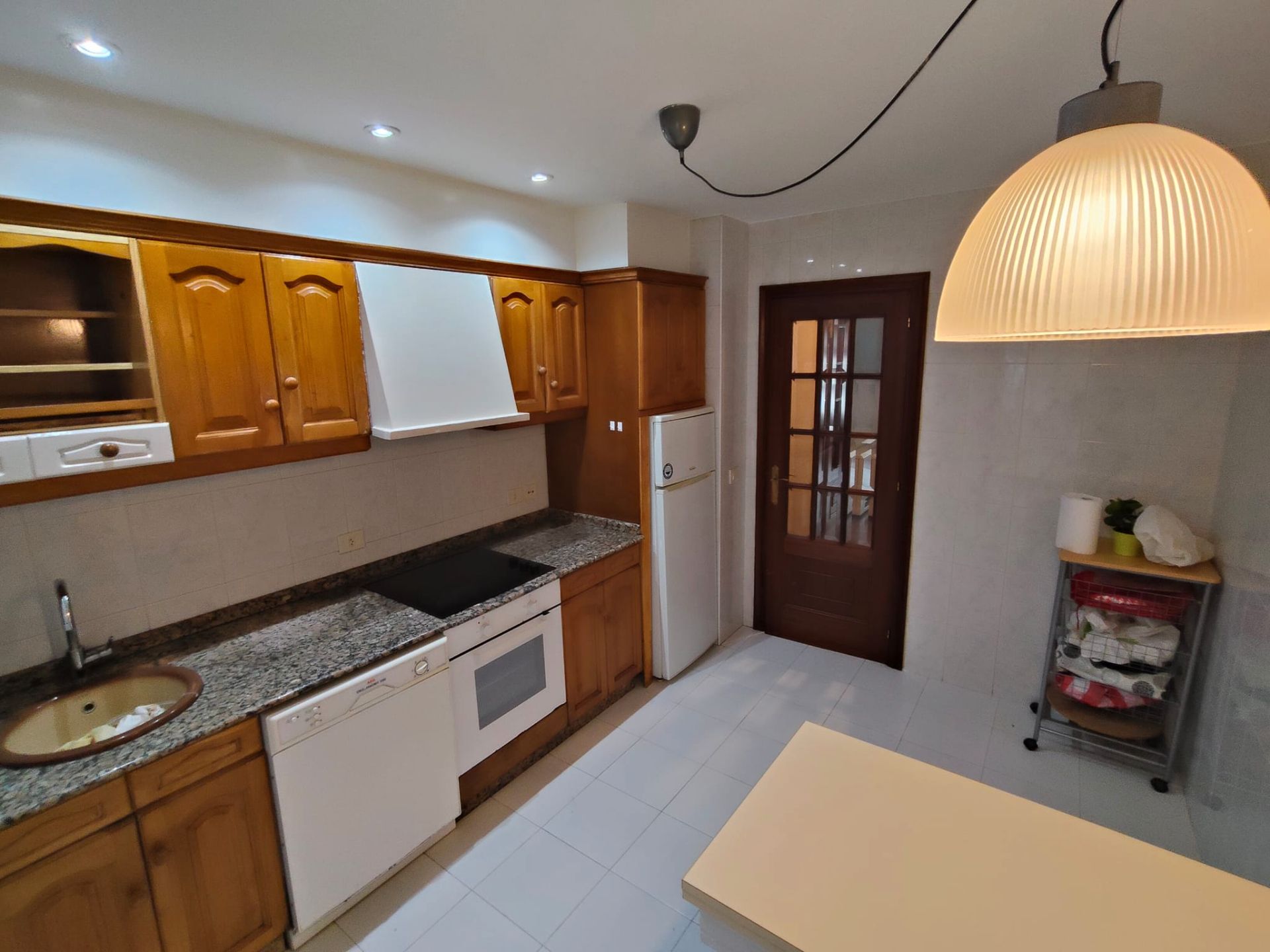 Kitchen of Flat to rent in A Coruña Capital   with Heating, Parquet flooring and Furnished