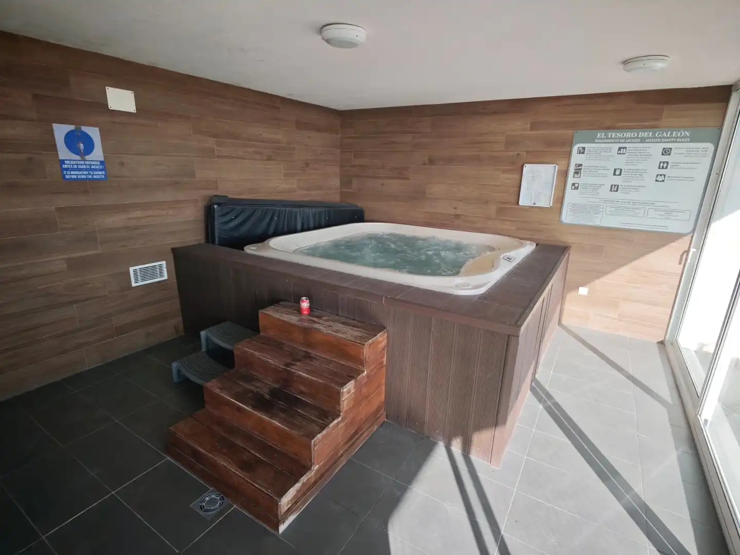 Piscina de Apartamento en venta en Adeje con Amueblado, Horno y Lavadora
