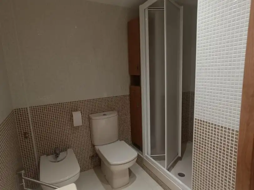 Badezimmer von Wohnungen zur Miete in Puçol mit Klimaanlage, Terrasse und Schwimmbad