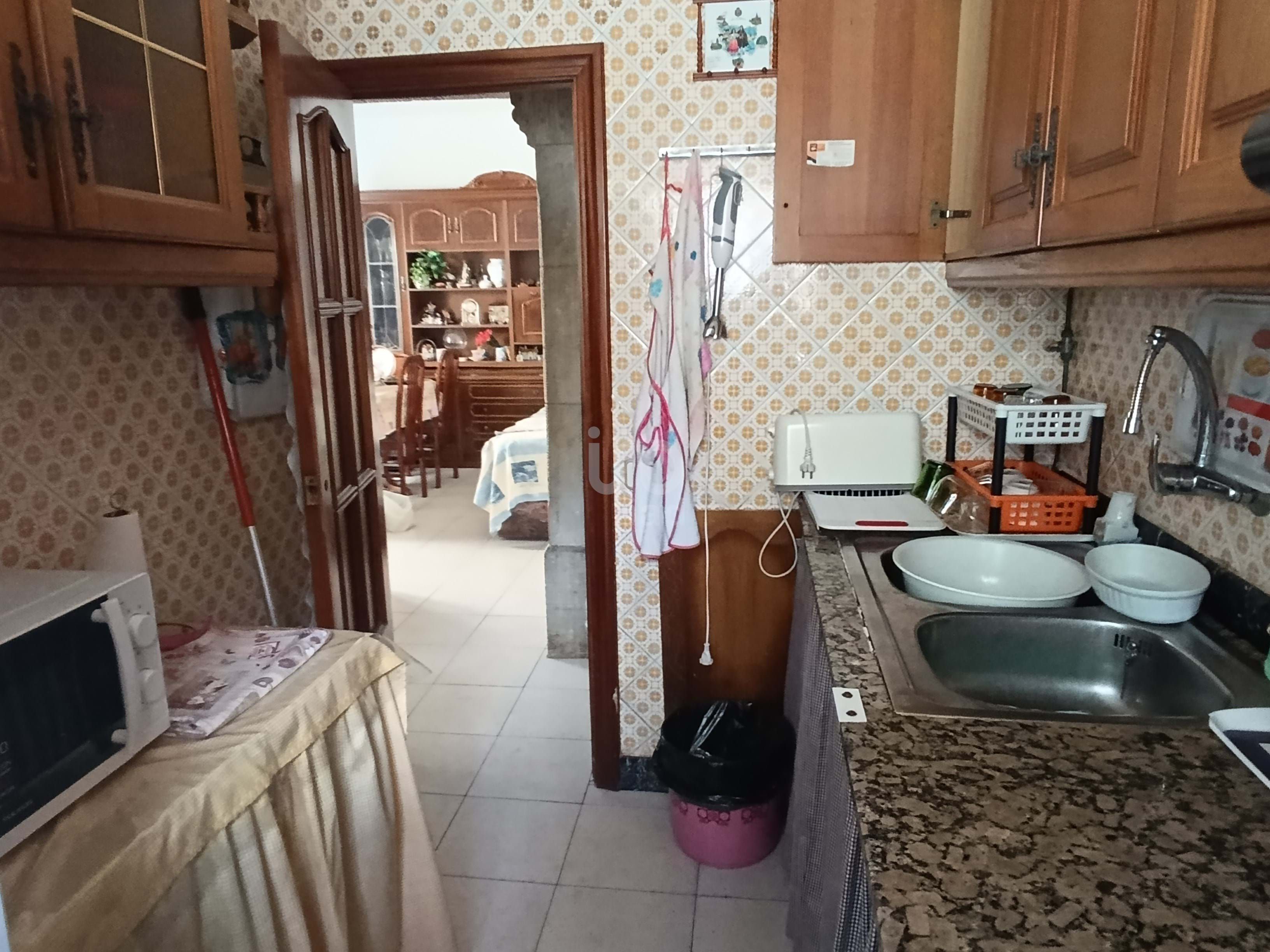 Cuina de Casa o xalet en venda en Sant Cugat del Vallès amb Terrassa