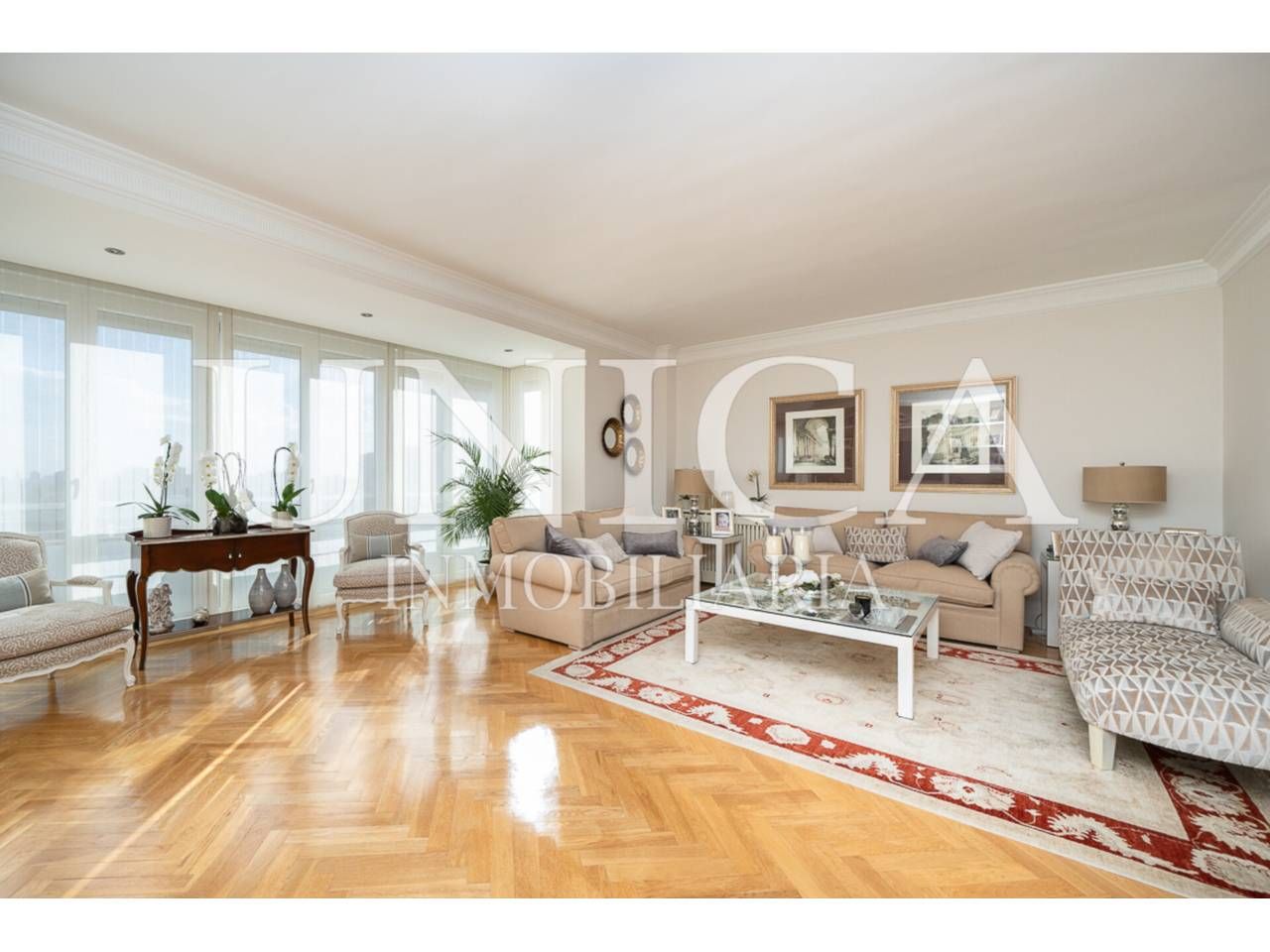 Living room of Flat for sale in  Madrid Capital  with Air Conditioner, Heating and Storage room