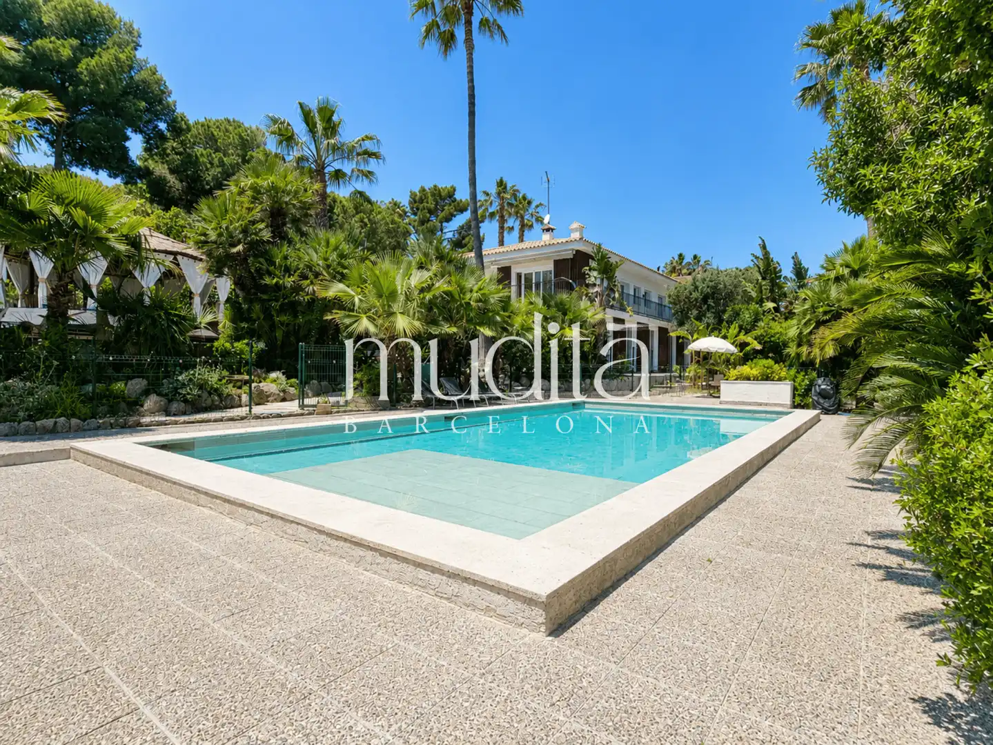 Vista exterior de Casa o chalet en venta en Roda de Berà con Calefacción, Jardín privado y Terraza