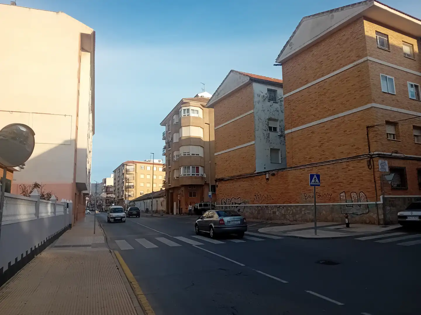 Vista exterior de Pis en venda en La Unión amb Calefacció, Terrassa i Moblat