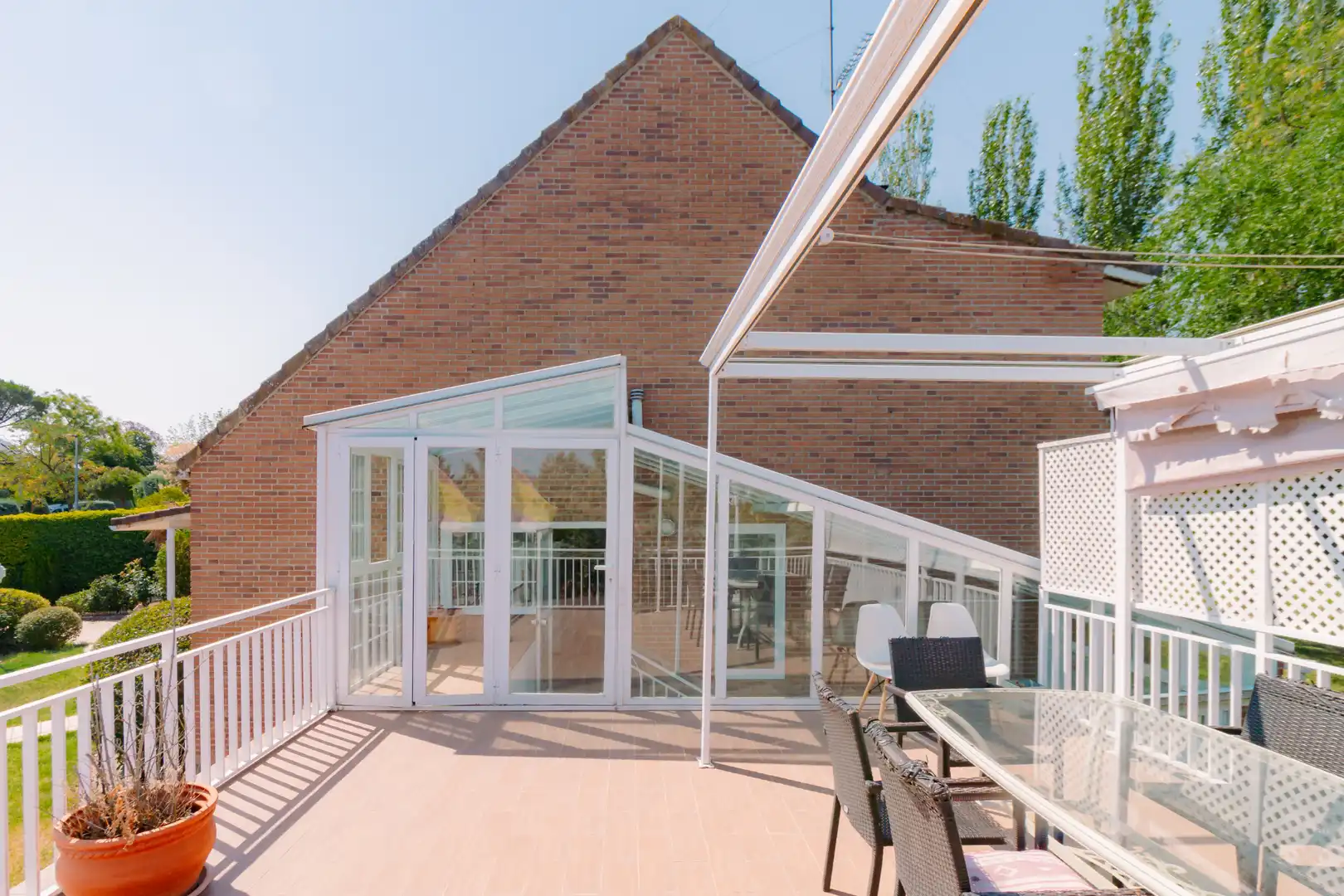 Terrassa de Casa o xalet en venda en Las Rozas de Madrid amb Calefacció, Jardí privat i Parquet