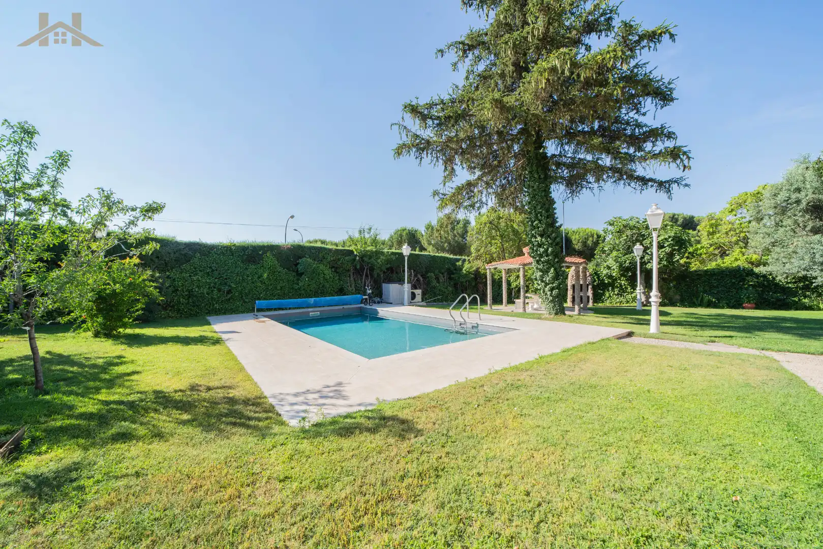 Swimming pool of Houses for sale in Villaviciosa de Odón  with Heating, Private garden and Terrace