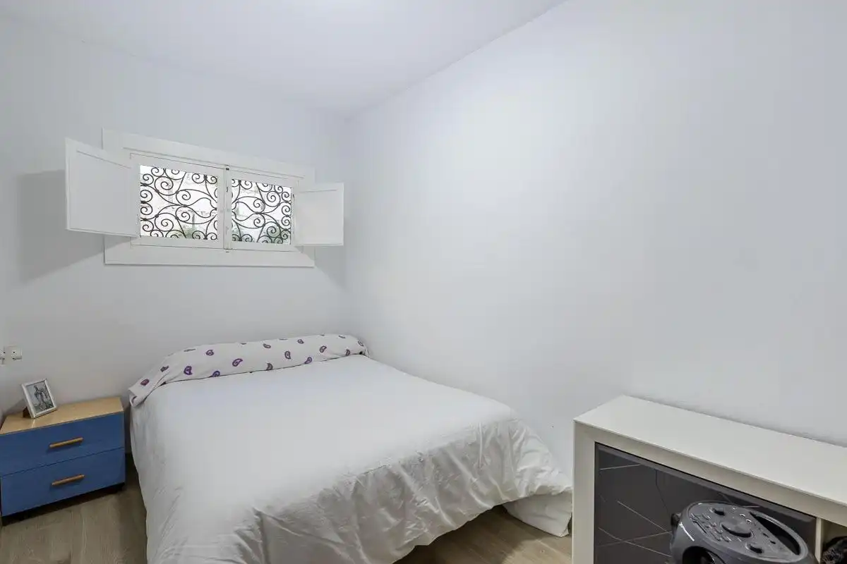 Bedroom of Houses for sale in Los Guájares  with Air Conditioner, Private garden and Swimming Pool