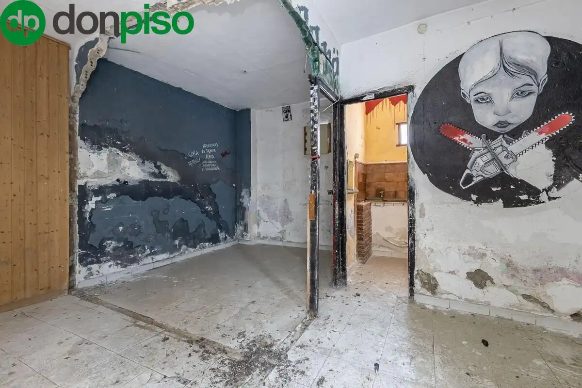 Houses for sale in Granada  with Terrace and Balcony