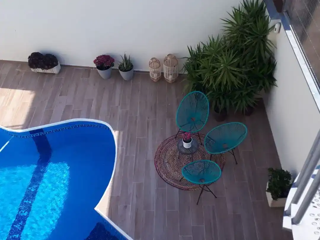 Piscina de Casa adosada en venda en Gandesa amb Aire condicionat, Jardí privat i Traster