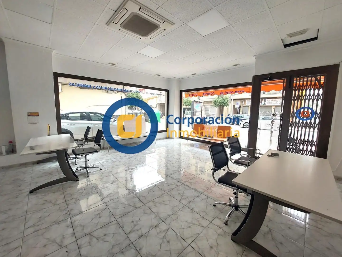 Local en venta en Lorca con Aire acondicionado