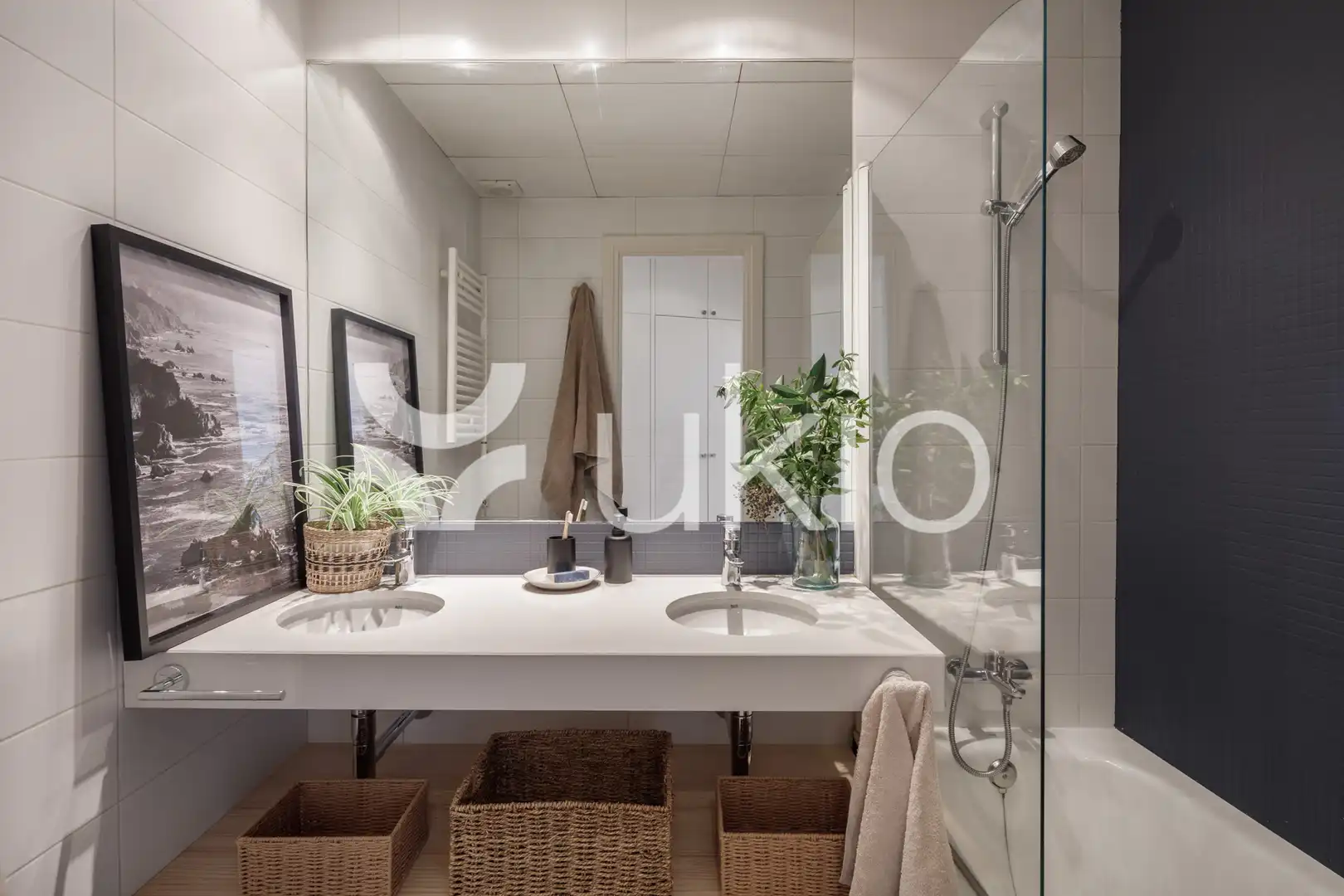Baño de Apartamento de alquiler en Madrid con Aire acondicionado, Calefacción y Amueblado