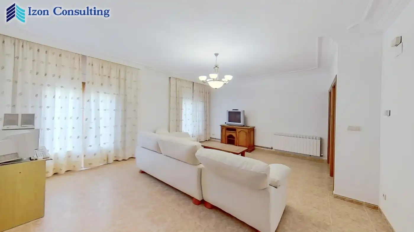 Sala de estar de Casa o chalet en venta en La Alberca de Záncara  con Calefacción, Trastero y Amueblado