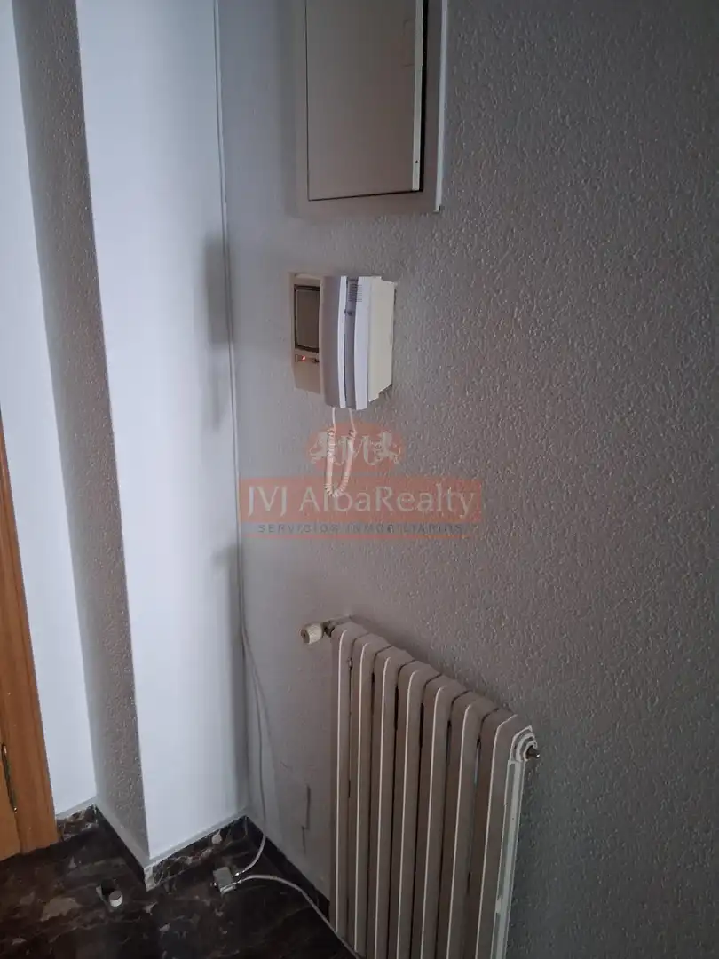 Dormitori de Pis de lloguer en Albacete amb Aire condicionat, Calefacció i Moblat