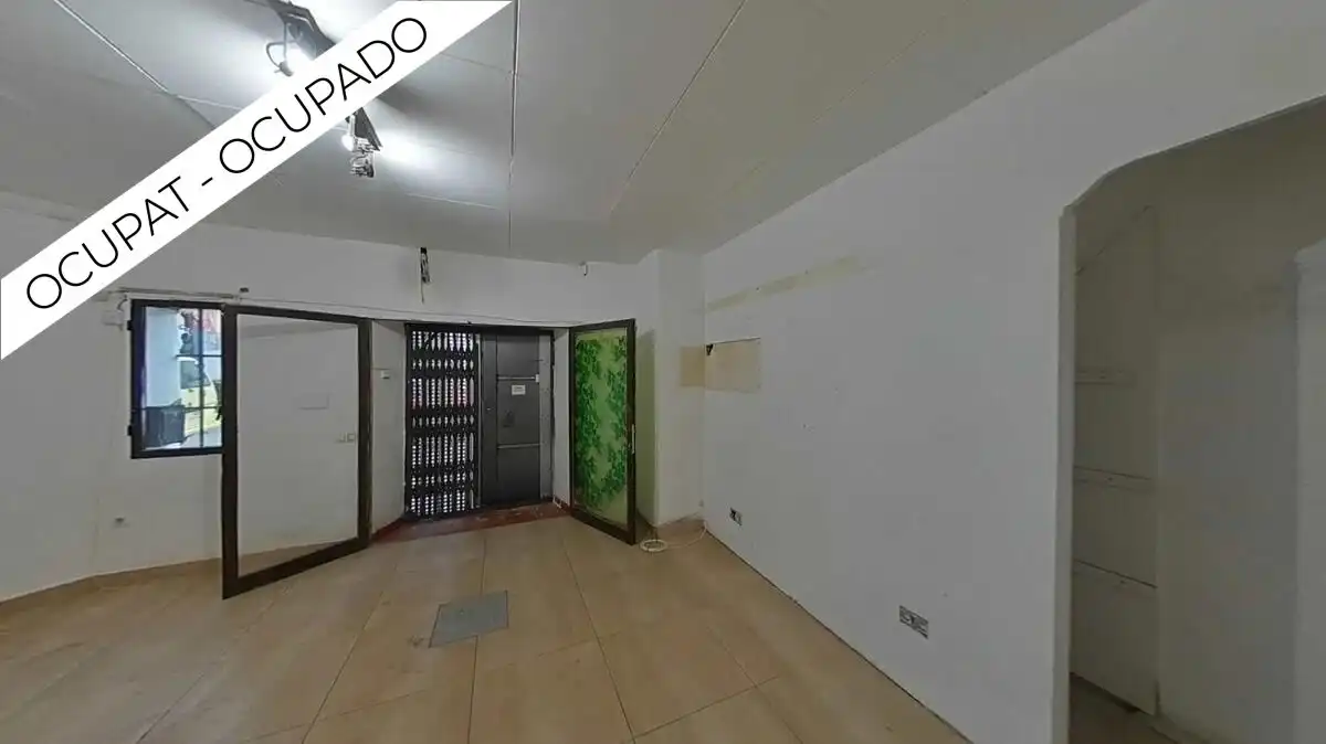 Erdgeschosswohnung zum Verkauf in Sant Martí