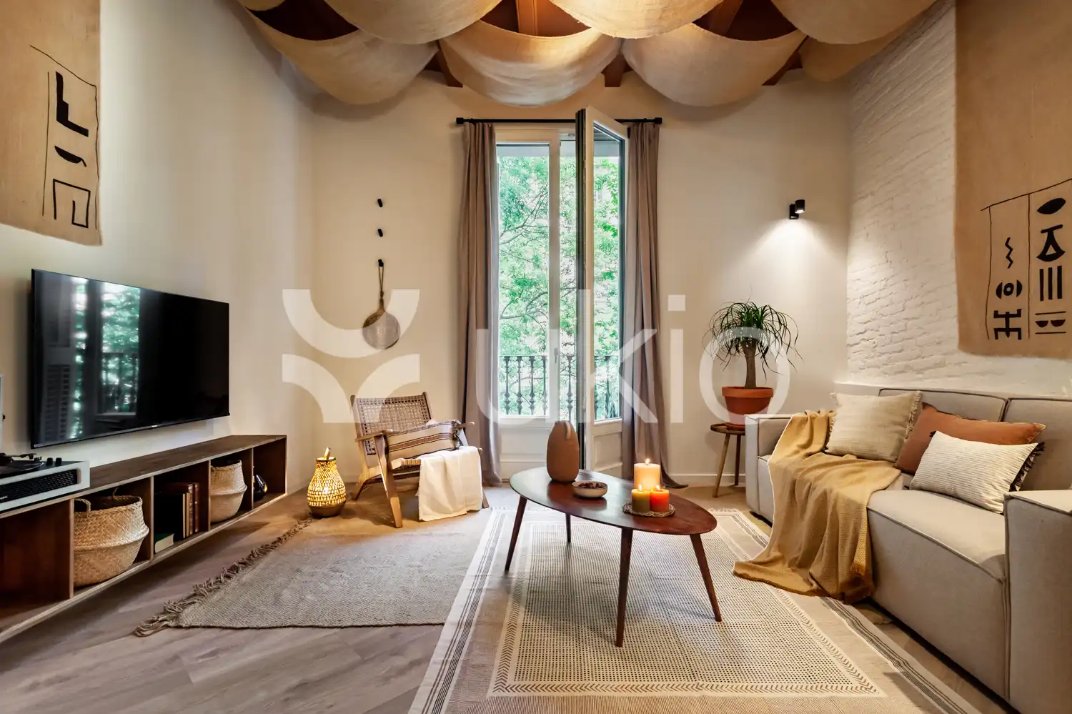 Sala de estar de Apartamento de alquiler en Barcelona con Aire acondicionado, Amueblado y Horno