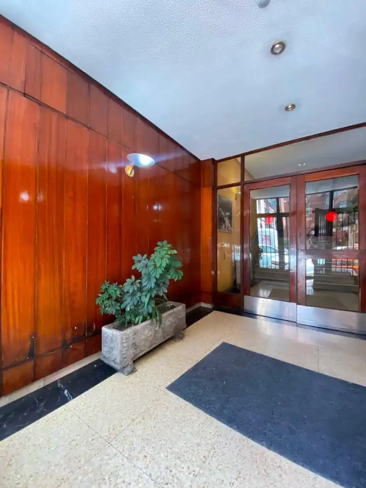 Piso en venta en León Capital  con Calefacción y Terraza