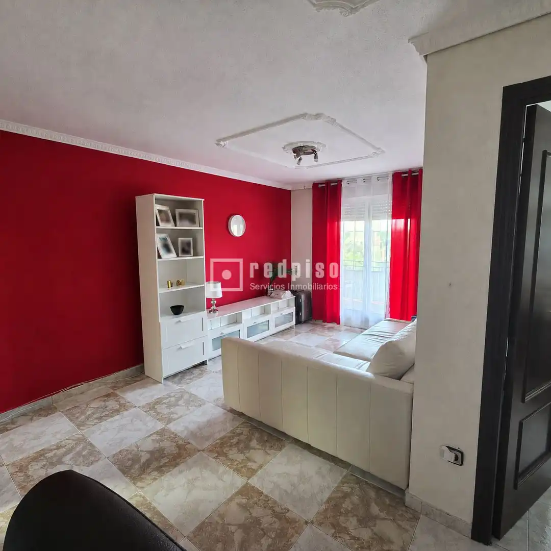 Sala d'estar de Pis en venda en Coslada amb Calefacció, Terrassa i Moblat
